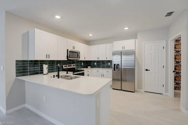 20679  Plumwood  LOOP, North Fort Myers, FL 33917