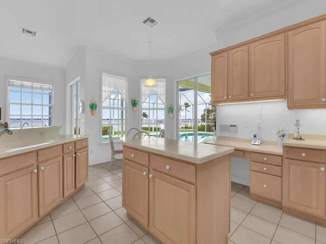 15051  Intracoastal  CT, Fort Myers, FL 33908