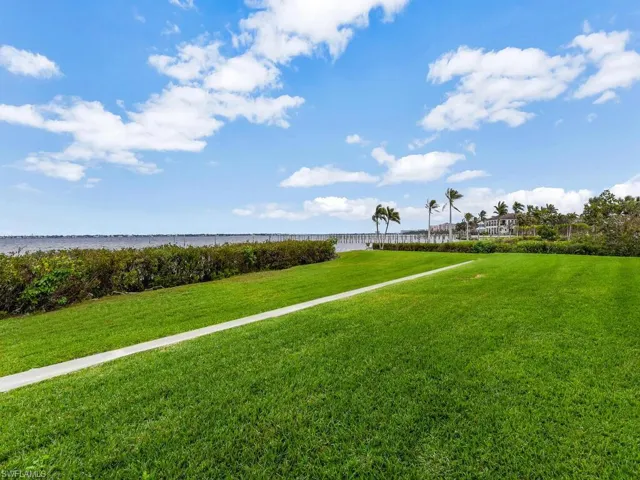 15051  Intracoastal  CT, Fort Myers, FL 33908