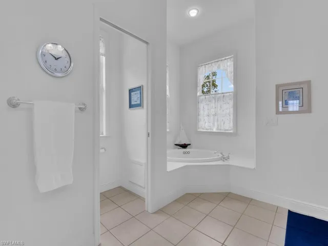 15051  Intracoastal  CT, Fort Myers, FL 33908