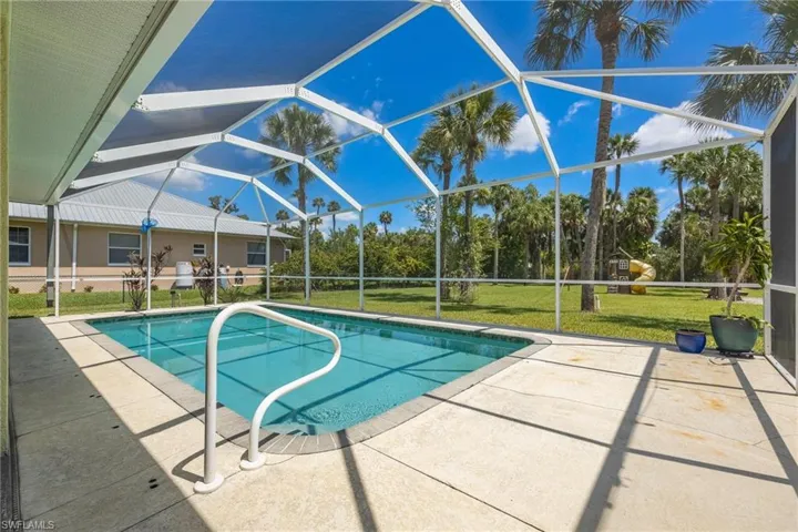 1724 Caloosa Estates Ct, Labelle Fl 33935