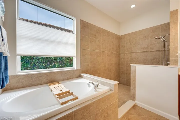 Soaking Tub