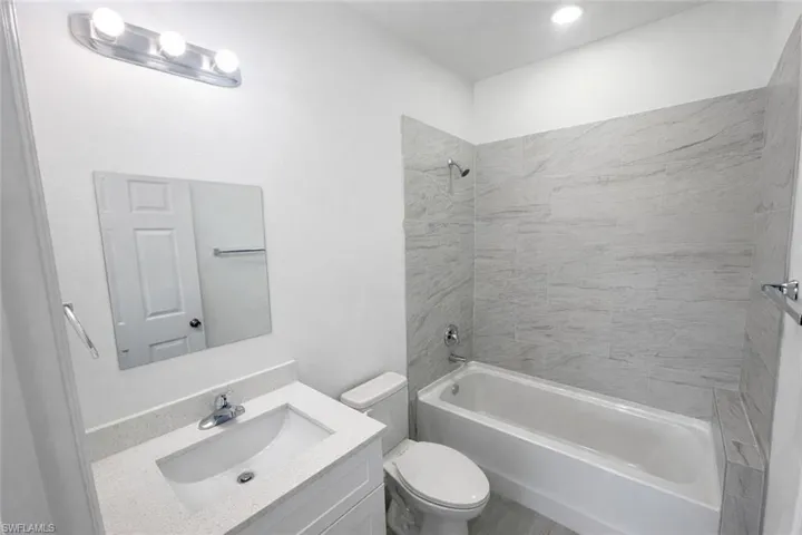 939 Alcutt St, Lehigh Acres, Florida 33974