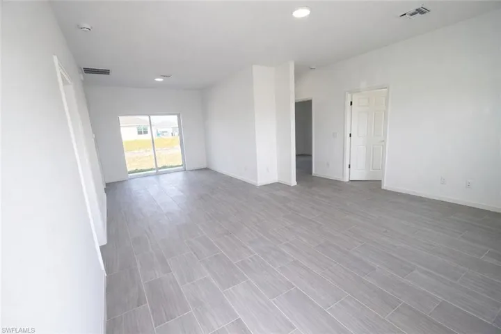 939 Alcutt St, Lehigh Acres, Florida 33974