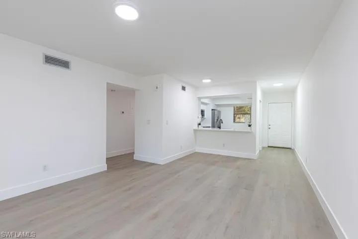1765 Courtyard Way 103, Naples, Florida 34112