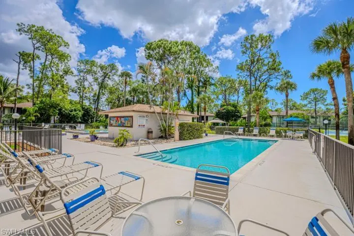 1765 Courtyard Way 103, Naples, Florida 34112