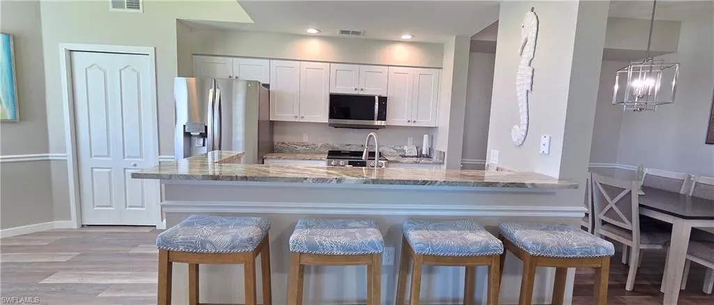 16635  Lake Circle  DR, Fort Myers, FL 33908