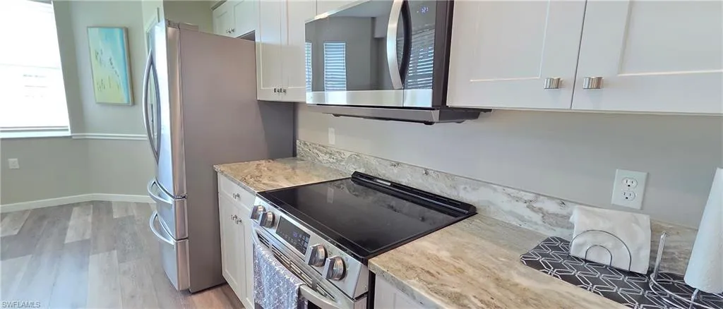16635  Lake Circle  DR, Fort Myers, FL 33908