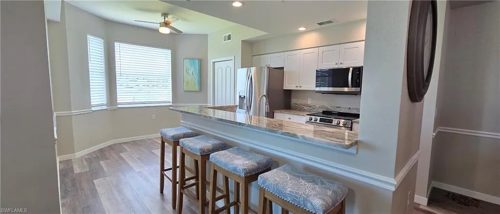 16635  Lake Circle  DR, Fort Myers, FL 33908