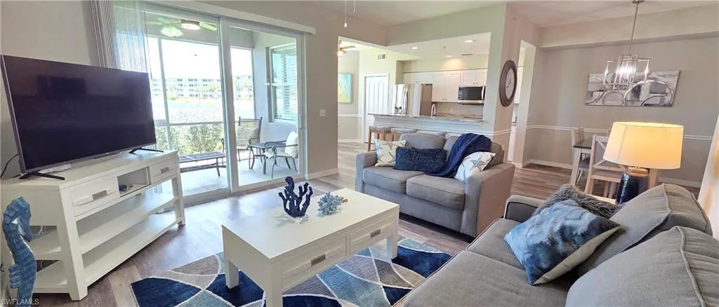16635  Lake Circle  DR, Fort Myers, FL 33908