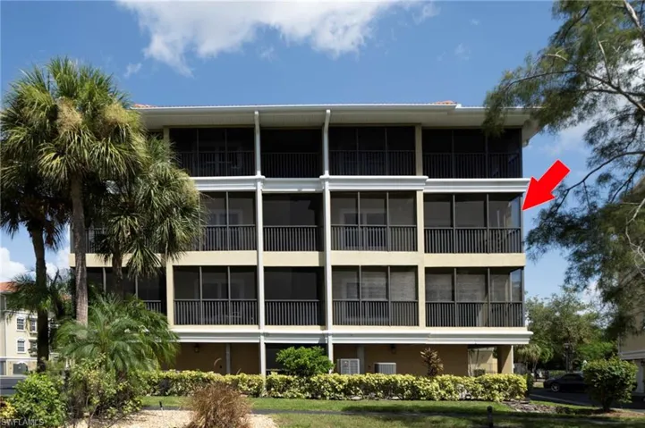 10041 Lake Cove Dr 202, Fort Myers, Florida 33908