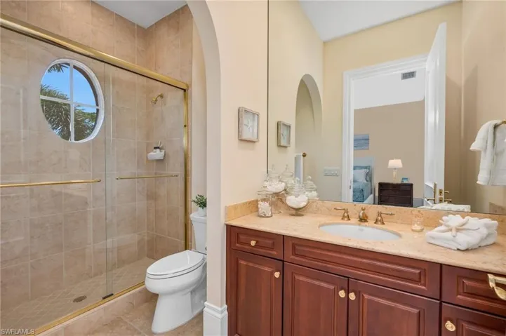 Guest Bath 2