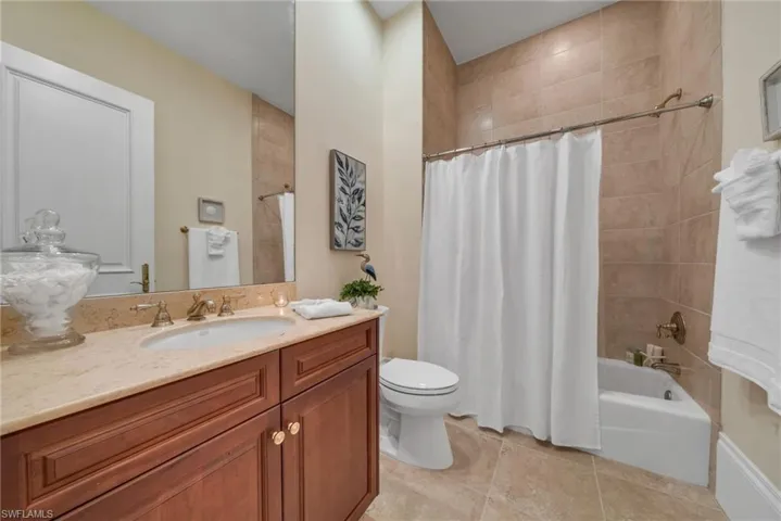 Guest Bath 3