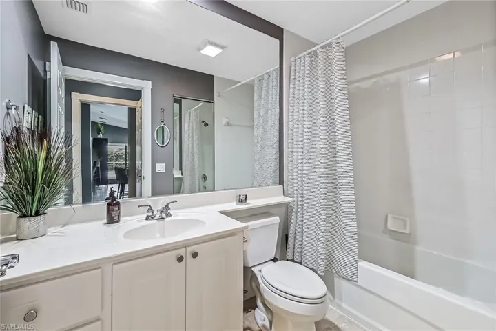 15398  Remora  DR, Bonita Springs, FL 34135