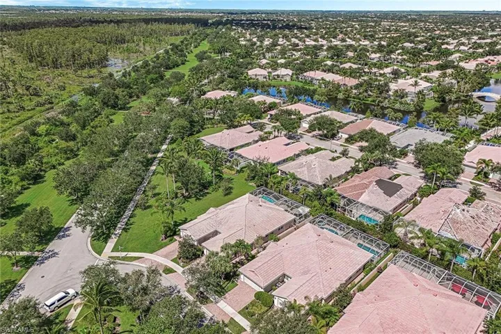 15398  Remora  DR, Bonita Springs, FL 34135