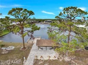 Community Lake & Fishing Pier