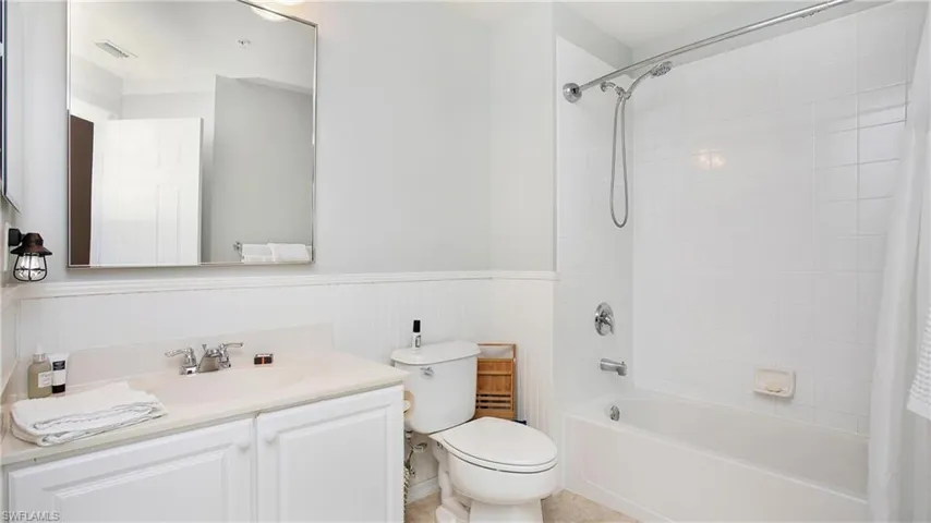 16242 Ravina Way 85, Naples, Florida 34110