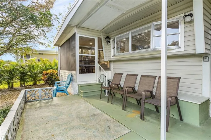 5531  Sir Walter  WAY, North Fort Myers, FL 33917