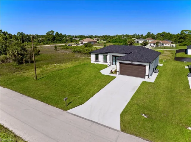 916 Manresa Ave S, Lehigh Acres, Florida 33974
