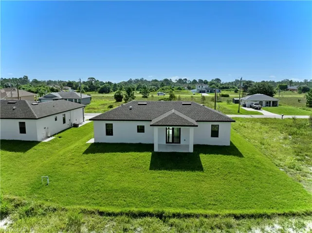 916 Manresa Ave S, Lehigh Acres, Florida 33974