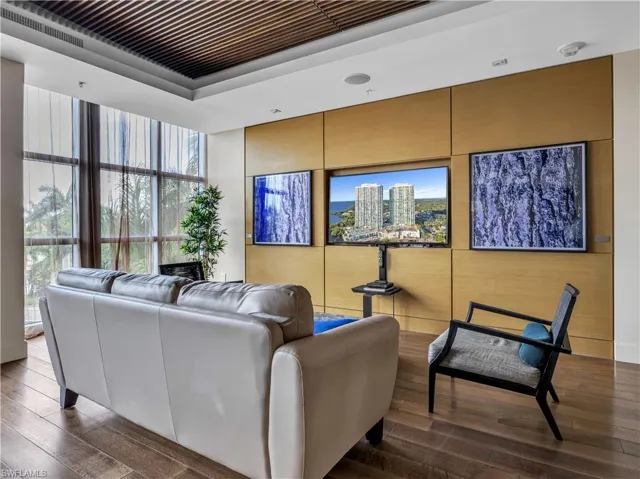 3000 Oasis Grand Blvd 2905, Fort Myers, Florida 33916