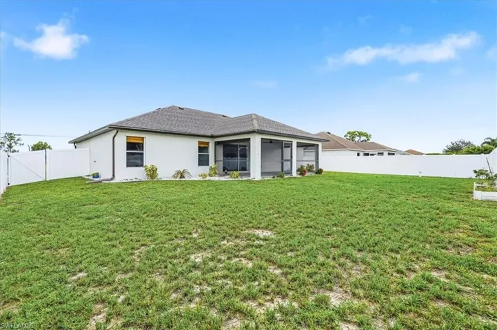 1904 Nw 21st Ter, Cape Coral, Florida 33993
