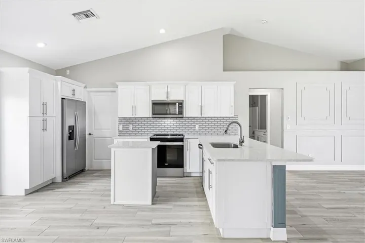 1904 Nw 21st Ter, Cape Coral, Florida 33993