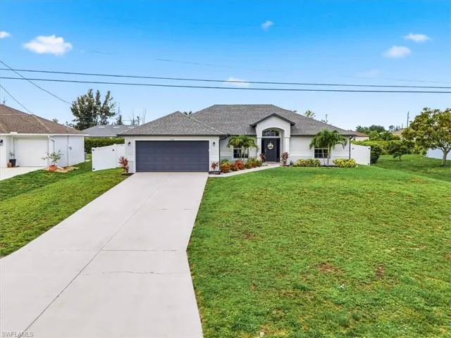 1904 Nw 21st Ter, Cape Coral, Florida 33993