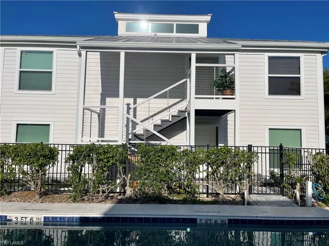 1st Floor Unit