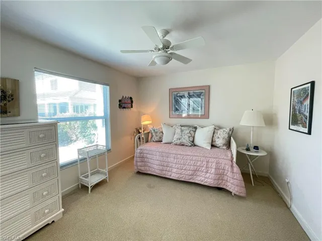 254  6TH S AVE, Naples, FL 34102