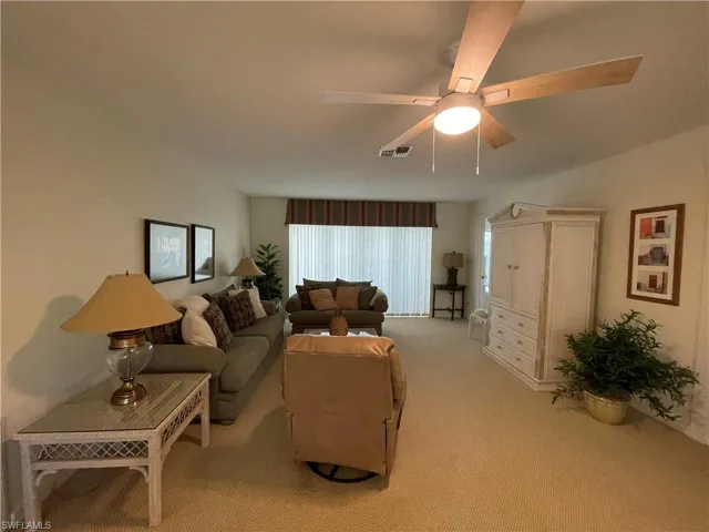 254  6TH S AVE, Naples, FL 34102