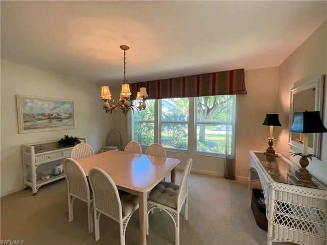 254  6TH S AVE, Naples, FL 34102
