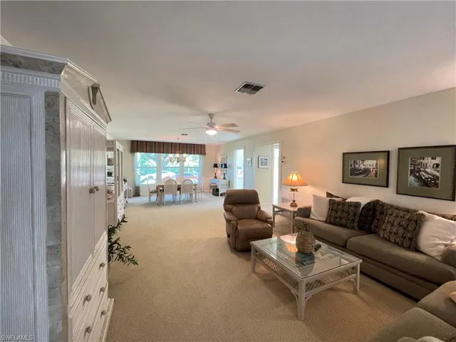 254  6TH S AVE, Naples, FL 34102