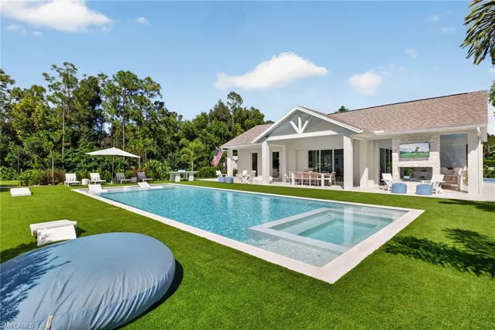 24377 Stillwell Pkwy, Bonita Springs, Florida 34135