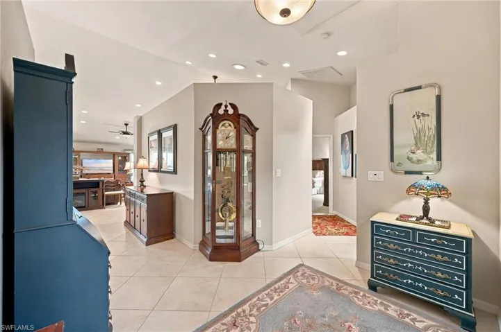 9351 White Hickory Ln, Fort Myers, Florida 33912