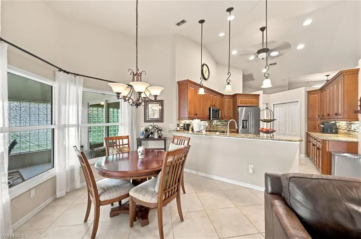 9351 White Hickory Ln, Fort Myers, Florida 33912