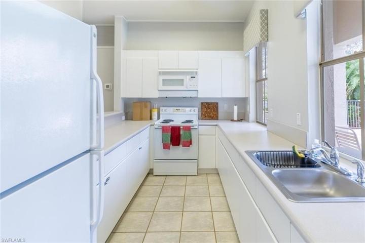 Clubhouse kitchen