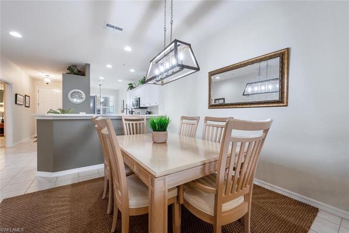 4863  Hampshire  CT, Naples, FL 34112