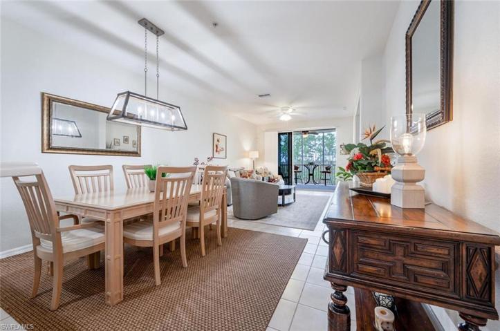 4863  Hampshire  CT, Naples, FL 34112
