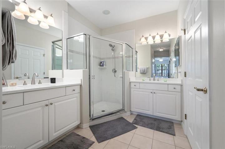 4863  Hampshire  CT, Naples, FL 34112