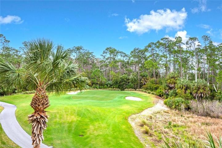 4863  Hampshire  CT, Naples, FL 34112
