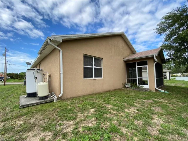 4320 12th St W, Lehigh Acres, Florida 33971