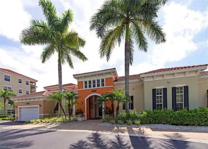 4450 Botanical Place Cir 301, Naples, Florida 34112