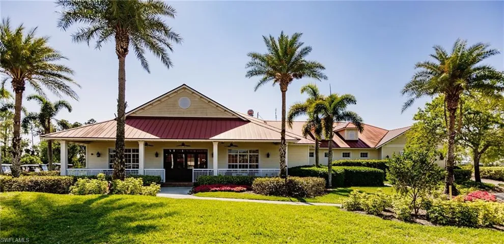 River Hall Country Club (pro shop and Caloosa Grille)