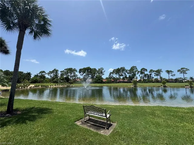 4524 Andover Way 204, Naples, Florida 34112