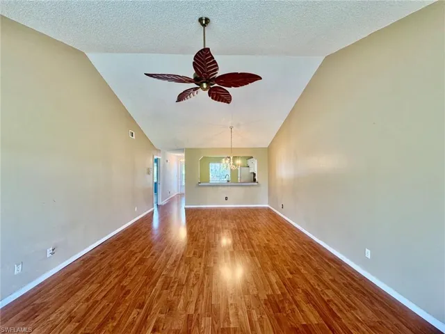 4524 Andover Way 204, Naples, Florida 34112