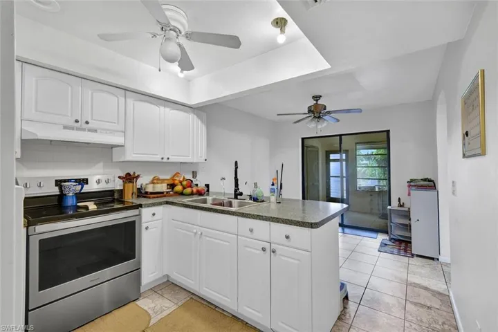 227-225 Cape Coral Pkwy E, Cape Coral, Florida 33904