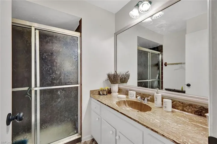 227-225 Cape Coral Pkwy E, Cape Coral, Florida 33904