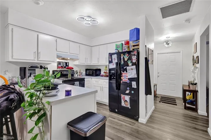 227-225 Cape Coral Pkwy E, Cape Coral, Florida 33904