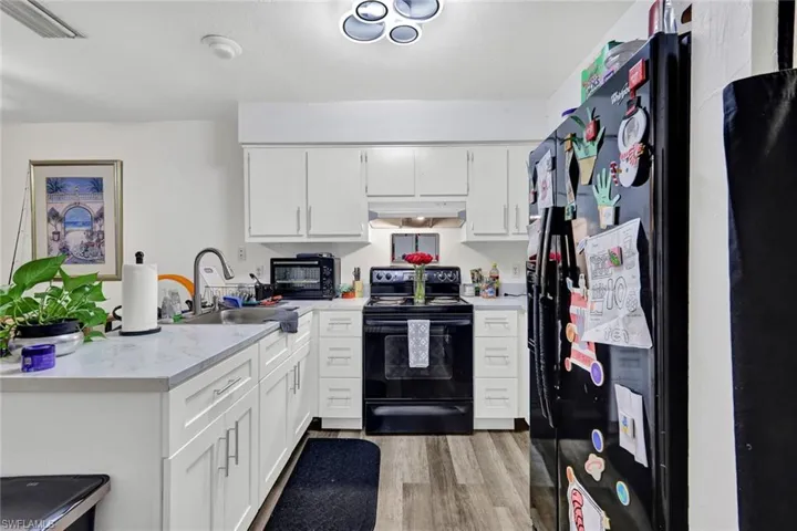 227-225 Cape Coral Pkwy E, Cape Coral, Florida 33904